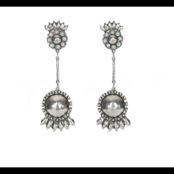ISO The 2 bandits 7 for all mankind earring opal - Picture 1 of 1